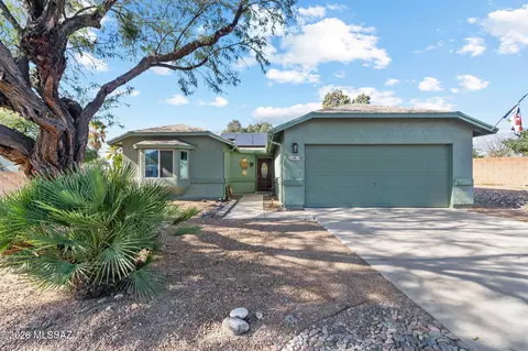 9819 N Canyon Shadows Pl, Tucson, AZ 85737