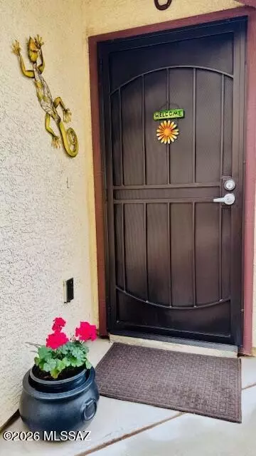 7996 Nautilus Dr, Tucson, AZ 85756 photo 3