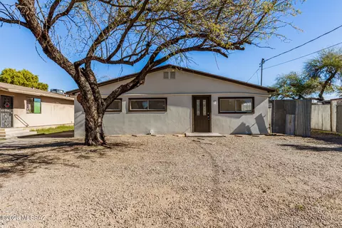 1304 N Catalina Ave, Tucson, AZ 85712