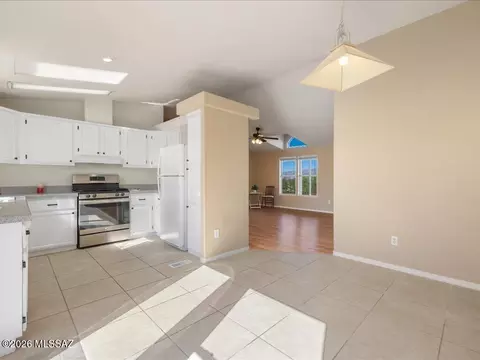 13647 E Bright Sky Loop, Vail, AZ 85641 photo 4