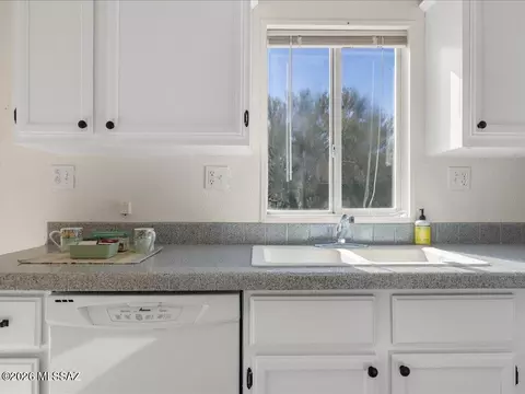 13647 E Bright Sky Loop, Vail, AZ 85641 photo 8