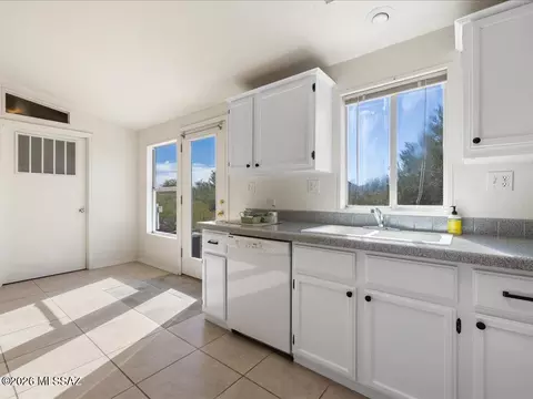 13647 E Bright Sky Loop, Vail, AZ 85641 photo 10