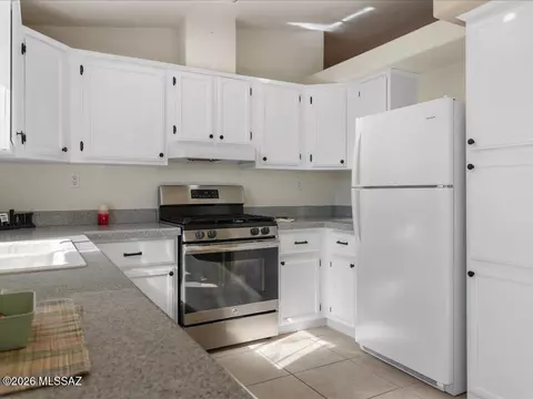 13647 E Bright Sky Loop, Vail, AZ 85641 photo 7