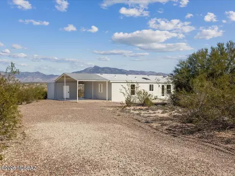 13647 E Bright Sky Loop, Vail, AZ 85641 photo 2