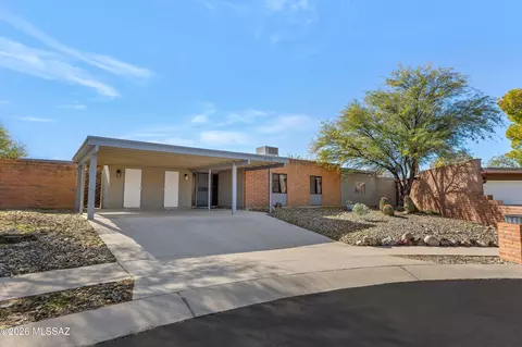9150 E Helen St, Tucson, AZ 85715