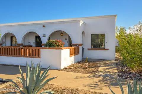 261 S Paseo Tierra #D, Green Valley, AZ 85614