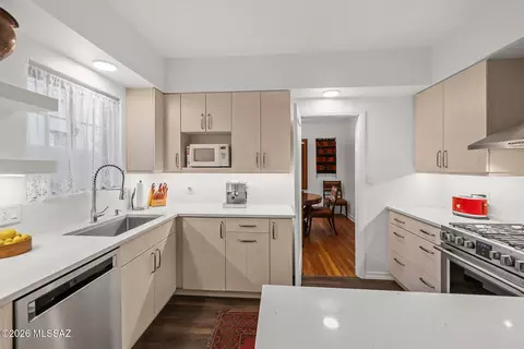 Kitchen - 2341 E 3rd St, Tucson, AZ 85719 photo 3 of 3
