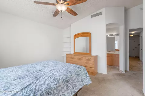 Bedroom - 8986 E Weyburn Dr, Tucson, AZ 85730 photo 4 of 5
