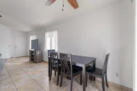 Dining - 8986 E Weyburn Dr, Tucson, AZ 85730 photo 2 of 2