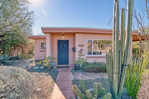 2926 E Glenn St, Tucson, AZ 85716