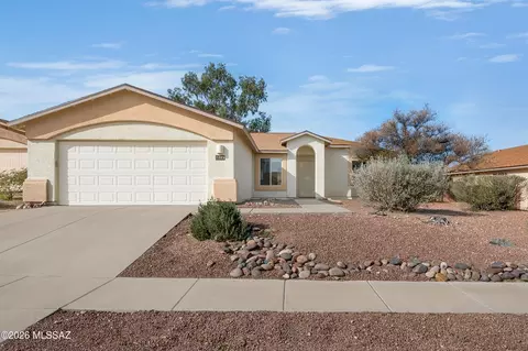 2319 W Horseshoe Pl, Tucson, AZ 85745