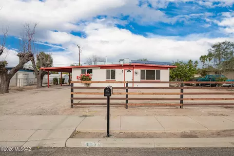 4571 E 32nd St, Tucson, AZ 85711