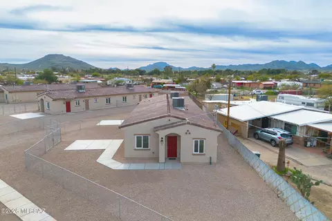 1605 N Yavapai St, Tucson, AZ 85745