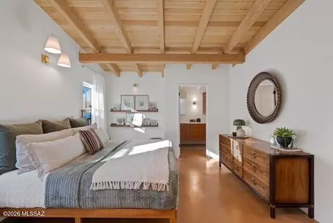 Bedroom - 2350 E Hampton St, Tucson, AZ 85719 photo 1 of 7