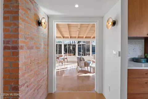Entry Way - 2350 E Hampton St, Tucson, AZ 85719 photo 1 of 2