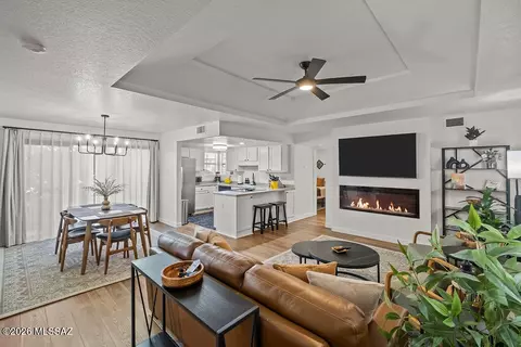 5051 N Sabino Canyon Rd #1116, Tucson, AZ 85750