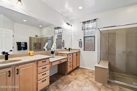 Bath - 13773 E Carruthers St, Vail, AZ 85641 photo 1 of 3