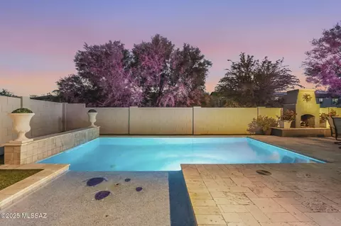 Exterior - 5952 E Sanderling Dr, Tucson, AZ 85756 photo 8 of 9