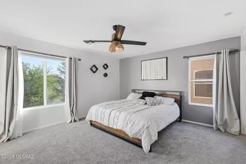 Bedroom - 5952 E Sanderling Dr, Tucson, AZ 85756 photo 1 of 8