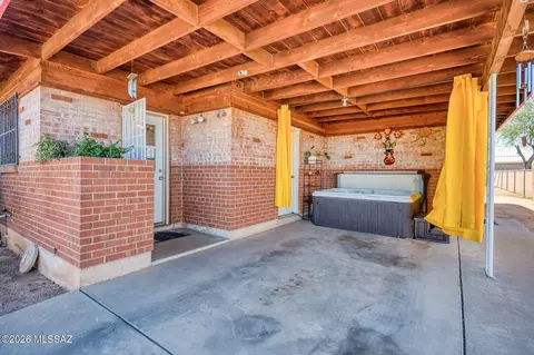 Exterior - 336 E 24th St, Tucson, AZ 85713 photo 2 of 5