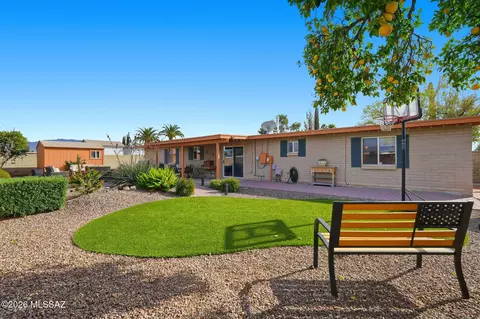 Exterior - 9045 E 7th St, Tucson, AZ 85710 photo 7 of 9