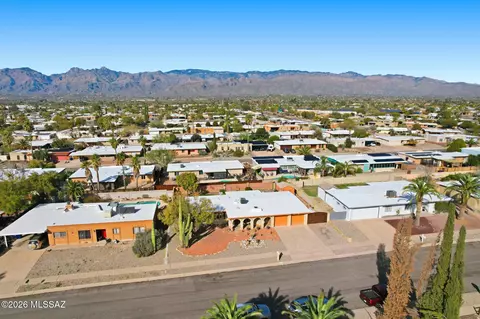 View/Area - 9045 E 7th St, Tucson, AZ 85710 photo 4 of 6