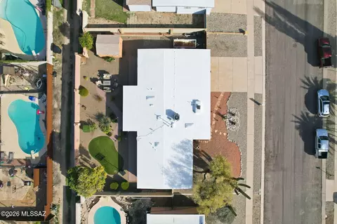 View/Area - 9045 E 7th St, Tucson, AZ 85710 photo 5 of 6