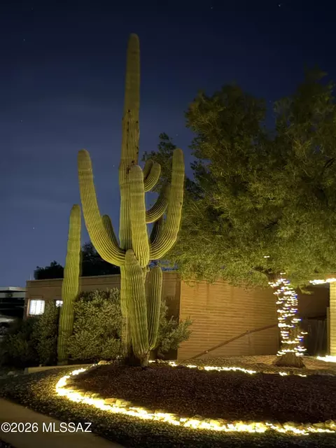 Exterior - 9045 E 7th St, Tucson, AZ 85710 photo 9 of 9