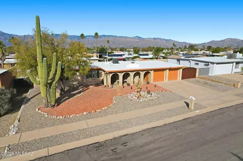 9045 E 7th St, Tucson, AZ 85710
