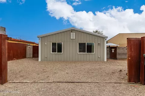 1025 E 28th St, Tucson, AZ 85713