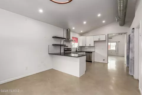 Other - 1025 E 28th St, Tucson, AZ 85713 photo 1 of 14