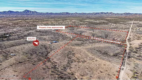 S Camino Counas Verde, Arivaca, AZ 85601