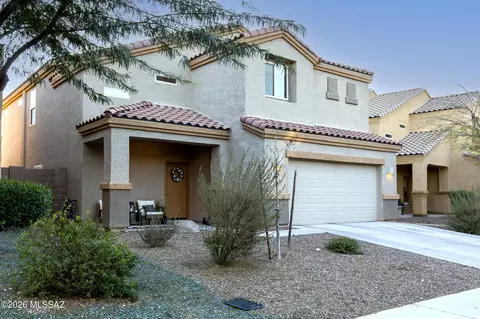 12148 E Domnitch Dr, Vail, AZ 85641