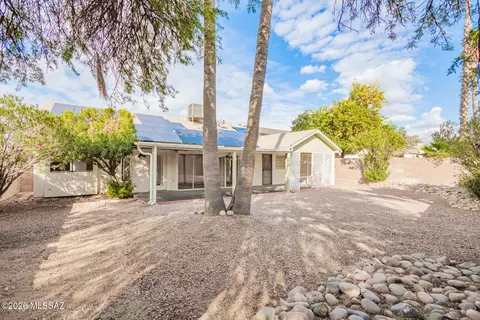 Exterior - 5331 W Eaglestone Loop, Tucson, AZ 85742 photo 9 of 9