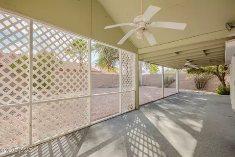 Exterior - 5331 W Eaglestone Loop, Tucson, AZ 85742 photo 6 of 9
