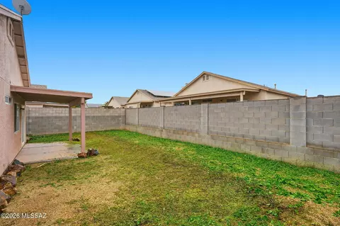 Exterior - 6412 E David Dr, Tucson, AZ 85730 photo 6 of 6