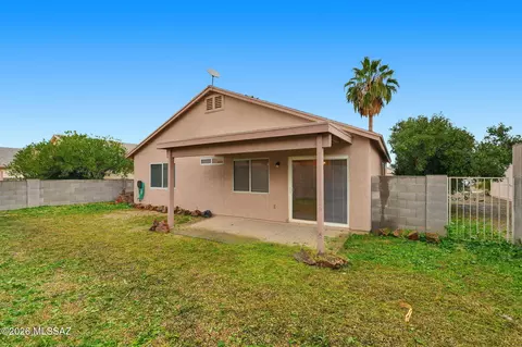 Exterior - 6412 E David Dr, Tucson, AZ 85730 photo 4 of 6