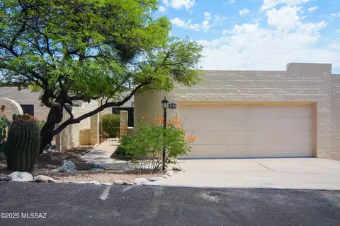 5100 N Placita Del Lazo, Tucson, AZ 85750
