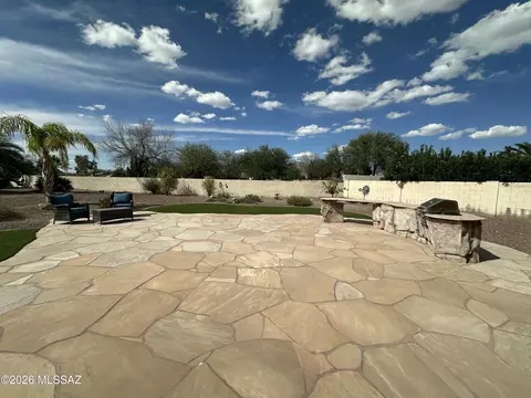 Exterior - 2177 N Split Rock Pl, Tucson, AZ 85749 photo 6 of 10