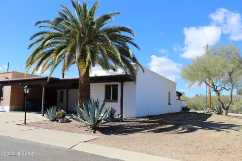 532 W Paseo Solana, Green Valley, AZ 85614
