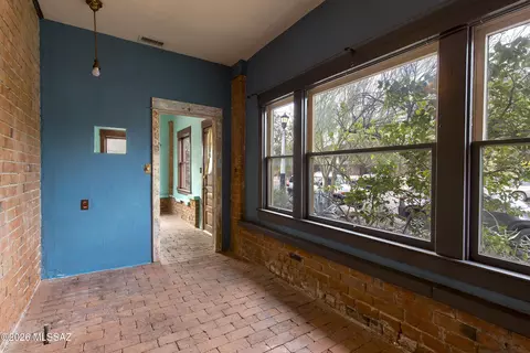 Entry Way - 114 E 5th St, Tucson, AZ 85705 photo 4 of 6