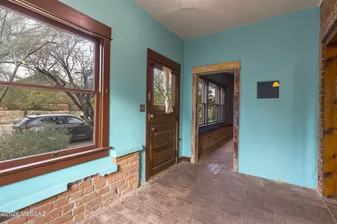 Entry Way - 114 E 5th St, Tucson, AZ 85705 photo 1 of 6