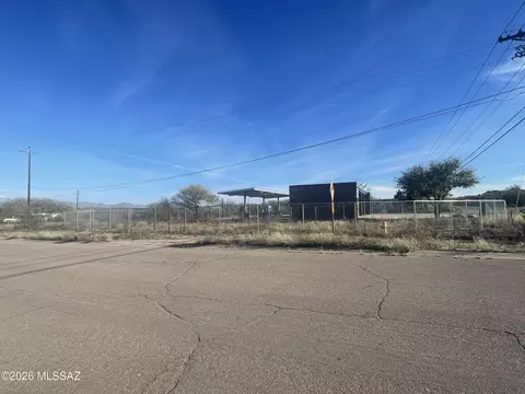 1237 W Frontage Rd, Nogales, AZ 85648