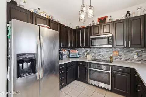 Kitchen - 10520 E Greek Dr, Tucson, AZ 85747 photo 2 of 4