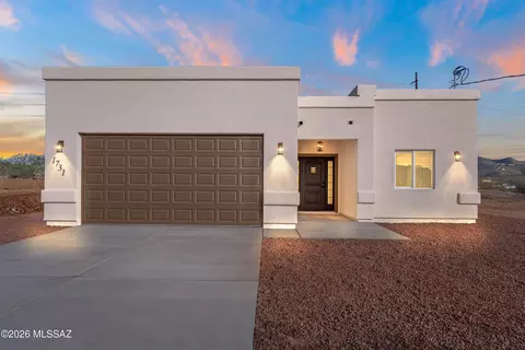 1731 Faro Ct, Rio Rico, AZ 85648
