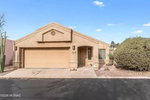 6113 N Serendipity Ln, Tucson, AZ 85704