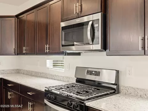 6769 E Via Del Cantillo, Tucson, AZ 85756 photo 2
