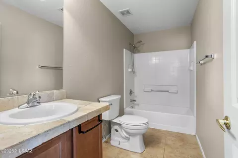 Bath - 511 E Sterling Canyon Dr, Vail, AZ 85641 photo 4 of 4