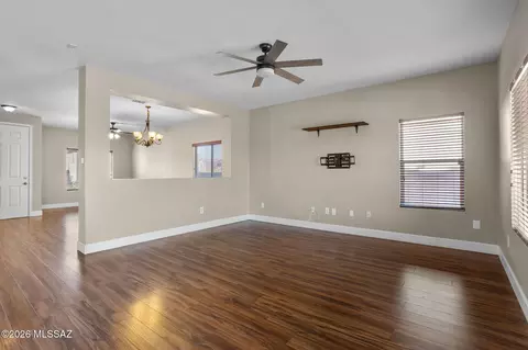 Living - 511 E Sterling Canyon Dr, Vail, AZ 85641 photo 4 of 5