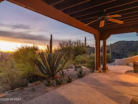 Exterior - 13630 E Sahuaro Sunset Rd, Tucson, AZ 85749 photo 9 of 19